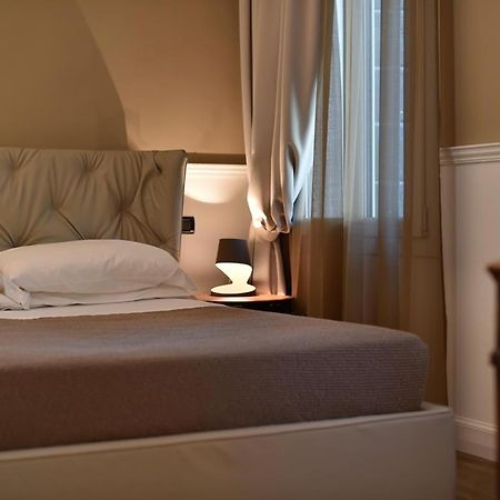 Palazzo Bovio - Boutique Apartments パドヴァ エクステリア 写真