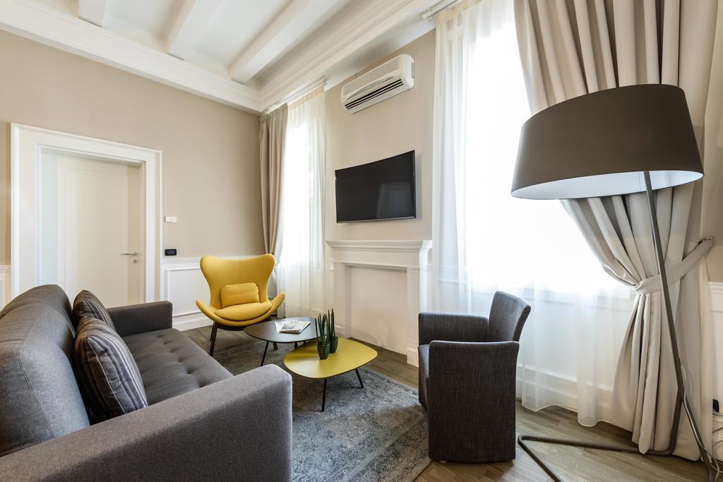 Palazzo Bovio - Boutique Apartments パドヴァ エクステリア 写真