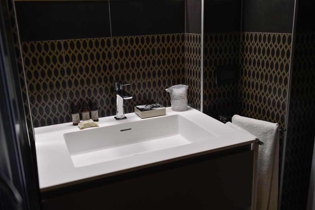 Palazzo Bovio - Boutique Apartments パドヴァ エクステリア 写真